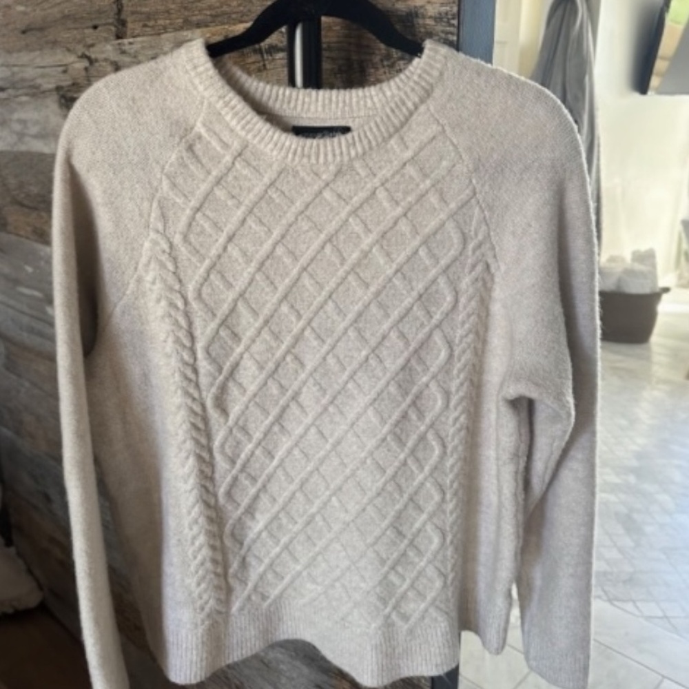 TREASURE & BOND Cable Knit Crewneck Sweater Egret 2XL Men’s Classic Cozy - Picture 2 of 6